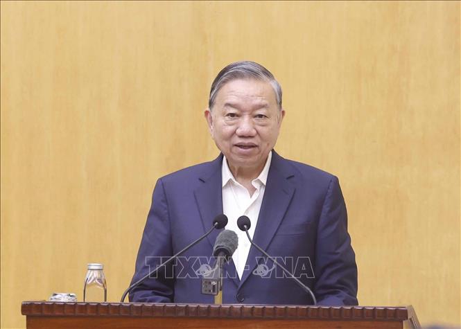 Tổng Bí thư Tô Lâm trình bày chương trình hành động với cử tri. Ảnh: Thống Nhất – TTXVN