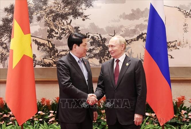  Nhân dịp tham dự Lễ kỷ niệm 80 năm chiến thắng phát xít của nhân dân thế giới tại thủ đô Bắc Kinh (Trung Quốc), chiều 3/9/2025, Chủ tịch nước Lương Cường hội kiến Tổng thống Nga Vladimir Putin. Ảnh: Lâm Khánh – TTXVN