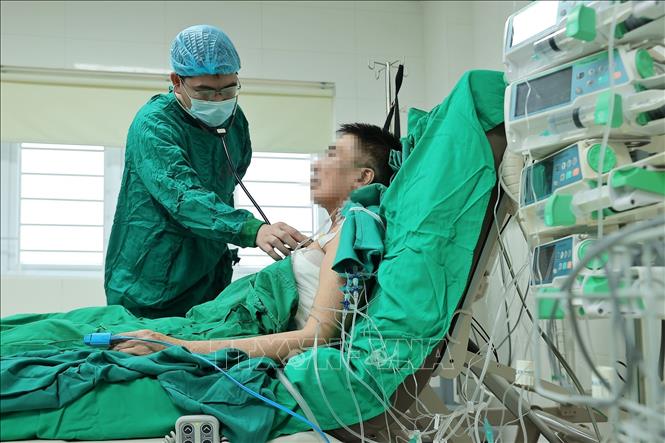 Đến nay, bệnh nhân đang hồi phục tốt, được theo dõi, chăm sóc và phục hồi toàn diện theo phác đồ chuyên sâu của Bệnh viện Phổi Trung ương. Ảnh: Minh Quyết - TTXVN