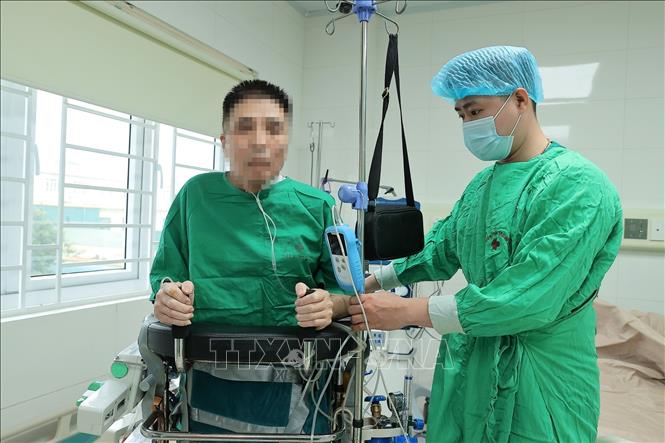 Đến nay, bệnh nhân đang hồi phục tốt, được theo dõi, chăm sóc và phục hồi toàn diện theo phác đồ chuyên sâu của Bệnh viện Phổi Trung ương. Ảnh: Minh Quyết - TTXVN