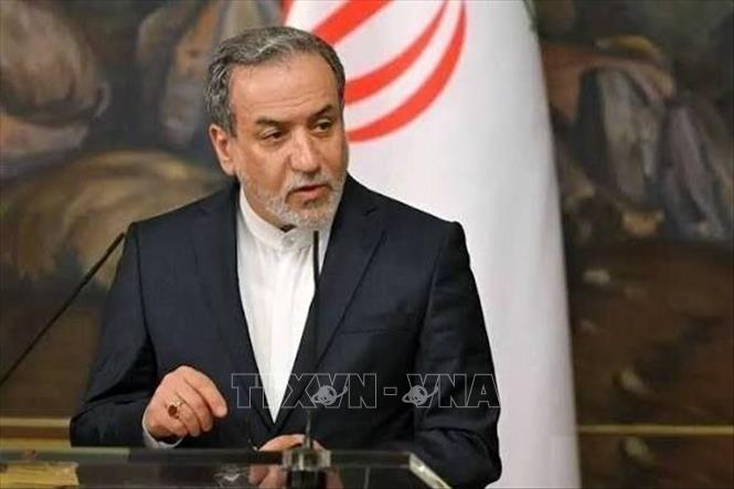 Trên trang mạng X, Ngoại trưởng Iran Abbas Araghchi viết: “Cộng hòa Hồi giáo Iran sẵn sàng cung cấp mọi hỗ trợ cần thiết để tạo điều kiện thuận lợi cho đối thoại cũng như tăng cường hiểu biết và hợp tác giữa Pakistan và Afghanistan”. Ảnh: IRNA/TTXVN
