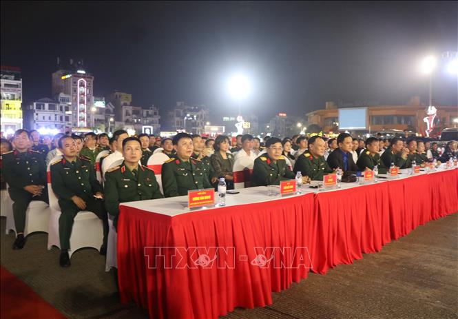 Các đại biểu tại chương trình. Ảnh: Thái Hùng- TTXVN