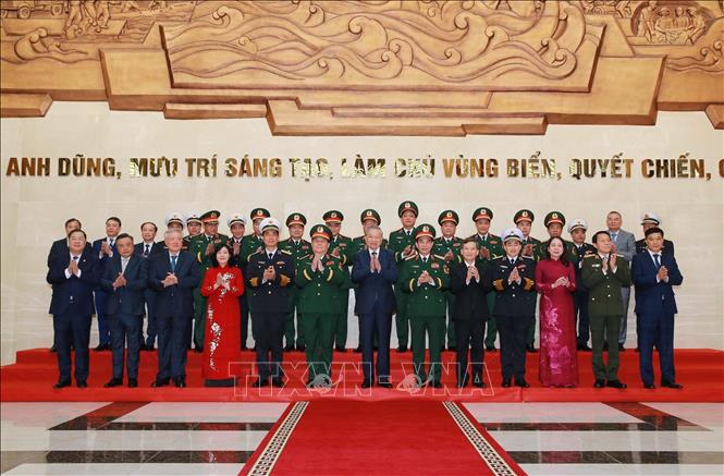 Party General Secretary To Lam and the delegates at the ceremony. VNA Photo: Trọng Đức 