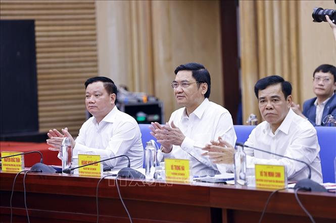 Đại biểu tham dự buổi làm việc. Ảnh: Doãn Tấn - TTXVN