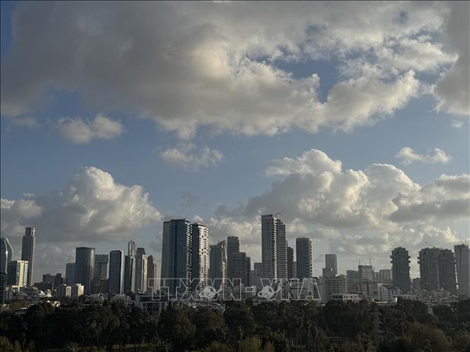 Quang cảnh thành phố Tel Aviv, Israel ngày 26/2/2026. Ảnh: THX/TTXVN