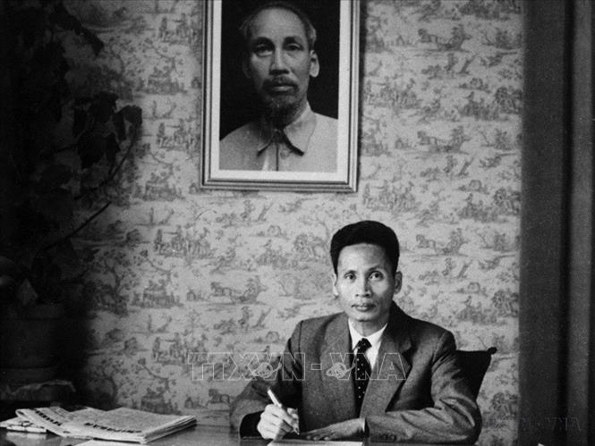 Phó Thủ tướng Phạm Văn Đồng tại Hội nghị Geneva, năm 1954. Ảnh: Võ Năng An - TTXVN