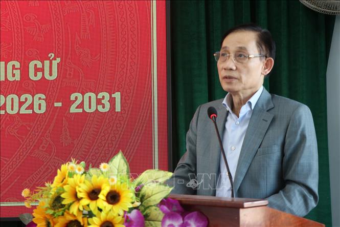 Bộ trưởng Ngoại giao Lê Hoài Trung tiếp xúc cử tri tại Huế. Ảnh: Mai Trang - TTXVN 