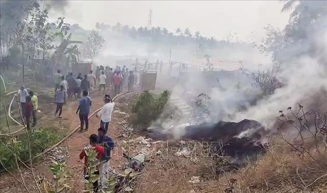 Hiện trường vụ nổ tại nhà máy sản xuất pháo hoa ở huyện Kakinada, bang Andhra Pradesh, Ấn Độ ngày 28/2/2026. Ảnh: ANI/TTXVN