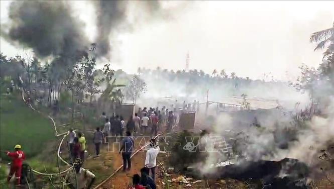 Hiện trường vụ nổ tại nhà máy sản xuất pháo hoa ở huyện Kakinada, bang Andhra Pradesh, Ấn Độ ngày 28/2/2026. Ảnh: ANI/TTXVN