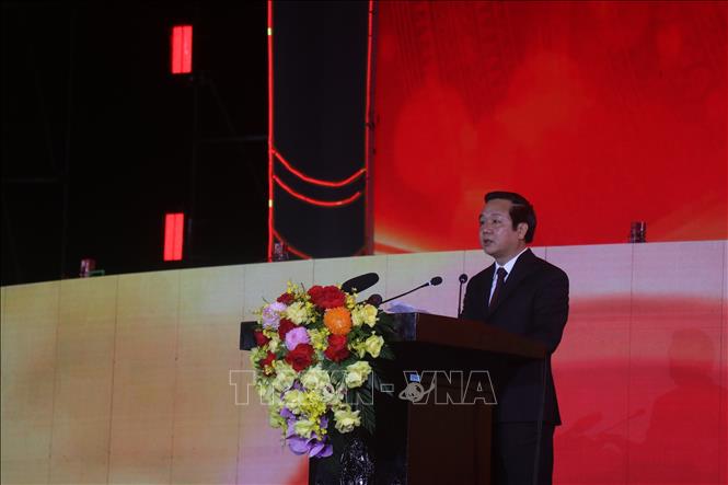 Chủ tịch UBND tỉnh Hưng Yên Phạm Quang Ngọc phát biểu khai mạc lễ hội đền Trần năm 2026. Ảnh: Đinh Văn Nhiều-TTXVN