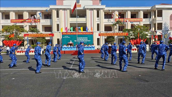 Diễn tập nội dung chiến đấu đối kháng của chiến sĩ Bộ Tư lệnh Vùng Cảnh sát biển 2. Ảnh: Đoàn Hữu Trung - TTXVN