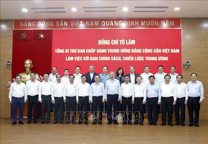 Tổng Bí thư Tô Lâm với các đại biểu. Ảnh: Thống Nhất – TTXVN