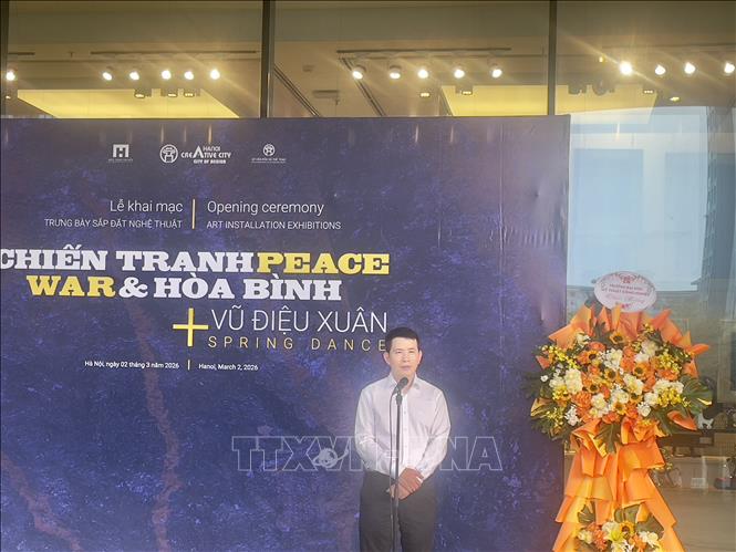 Giám đốc Sở Văn hóa và Thể thao Hà Nội Phạm Tuấn Long phát biểu tại lễ khai mạc. Ảnh: Tuyết Mai - TTXVN