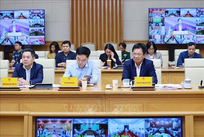 Đại diện các bộ, ngành tham dự Phiên họp thứ bảy của Ban Chỉ đạo các công trình trọng điểm, dự án quan trọng quốc gia lĩnh vực đường sắt. Ảnh: Dương Giang-TTXVN
