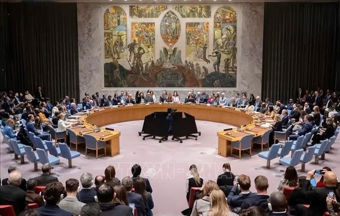 Toàn cảnh phiên họp HĐBA LHQ về trẻ em, giáo dục và công nghệ trong xung đột. Ảnh: TTXVN phát