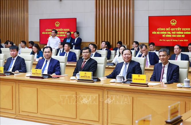 Các đại biểu tham dự Lễ công bố Quyết định của Bộ Chính trị và Thủ tướng Chính phủ về công tác cán bộ. Ảnh: Dương Giang-TTXVN 
