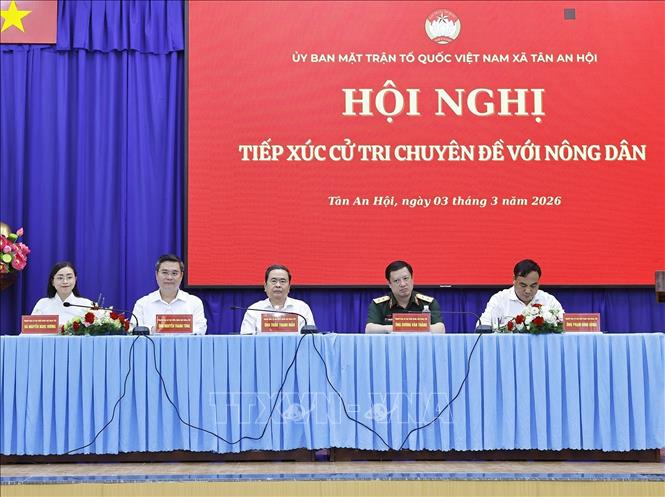 Chủ tịch Quốc hội Trần Thanh Mẫn dự Hội nghị tiếp xúc cử tri chuyên đề với nông dân tại xã Tân An Hội, Thành phố Hồ Chí Minh. Ảnh: Doãn Tấn - TTXVN