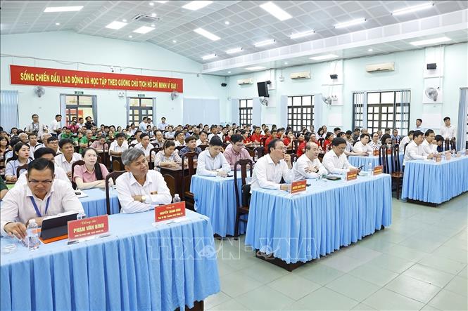 Cử tri xã Tân An Hội dự hội nghị. Ảnh: Doãn Tấn - TTXVN