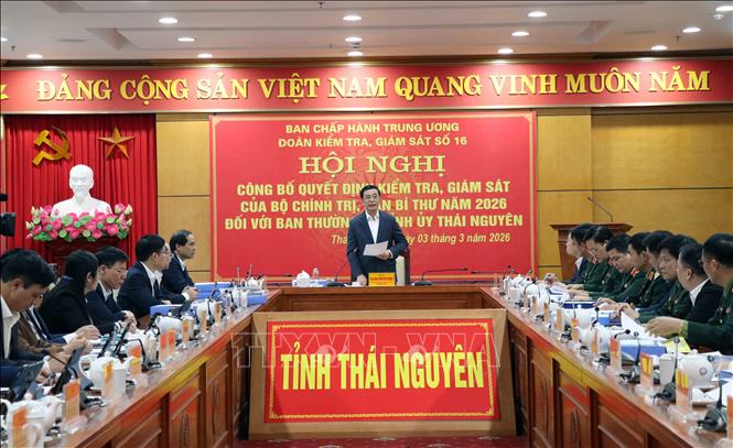 Quang cảnh hội nghị công bố Quyết định kiểm tra, giám sát đối với Ban Thường vụ Tỉnh ủy Thái Nguyên. Ảnh: Trần Trang-TTXVN  