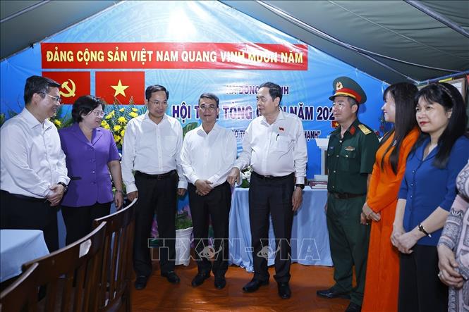 Chủ tịch Quốc hội Trần Thanh Mẫn dự Đêm trại tòng quân tại xã Đông Thạnh, Thành phố Hồ Chí Minh. Ảnh: Doãn Tấn - TTXVN