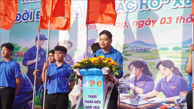 Ông Lê Hoàng Quyết - Bí thư Tỉnh đoàn Đồng Tháp phát biểu. Ảnh: Hồng Nhung - TTXVN                               