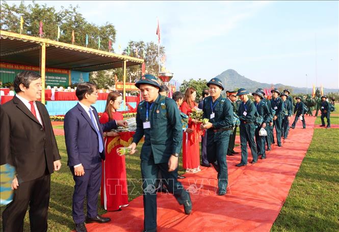 Thanh niên Khánh Hòa tại lễ giao nhận quân năm 2026. Ảnh: Đặng Tuấn – TTXVN