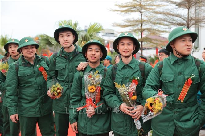 Tân binh tham dự lễ giao, nhận quân năm 2026 tại điểm giao nhận quân số 06: Ban chỉ huy PTkV4 - Gia Lâm. Ảnh: Minh Quyết - TTXVN