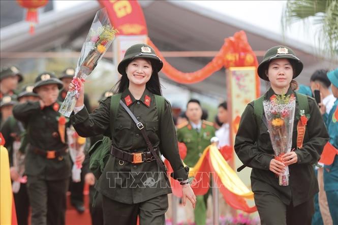 Tân binh tham dự lễ giao, nhận quân năm 2026 tại điểm giao nhận quân số 06: Ban chỉ huy PTkV4 - Gia Lâm. Ảnh: Minh Quyết - TTXVN