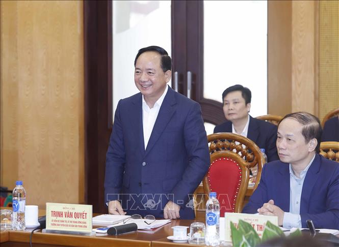 Đồng chí Trịnh Văn Quyết, Uỷ viên Bộ Chính trị, Bí thư Trung ương Đảng, Trưởng Ban Tuyên giáo và Dân vận Trung ương phát biểu. Ảnh: Thống Nhất – TTXVN