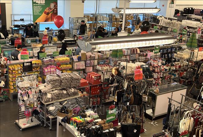 Bên trong một trung tâm thương mại ở thành phố Chicago (Mỹ). Ảnh: Ngọc Quang - PV TTXVN tại Mỹ