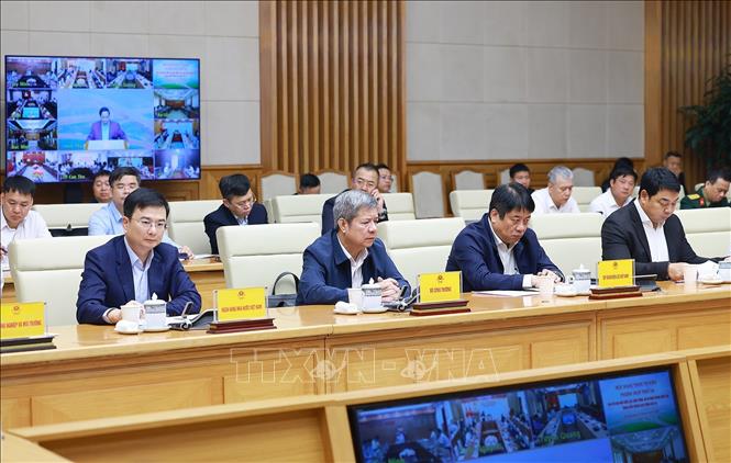 Các đại biểu tham dự Phiên họp thứ 24 của BCĐ các công trình, dự án quan trọng quốc gia, trọng điểm ngành giao thông vận tải. Ảnh: Dương Giang-TTXVN
