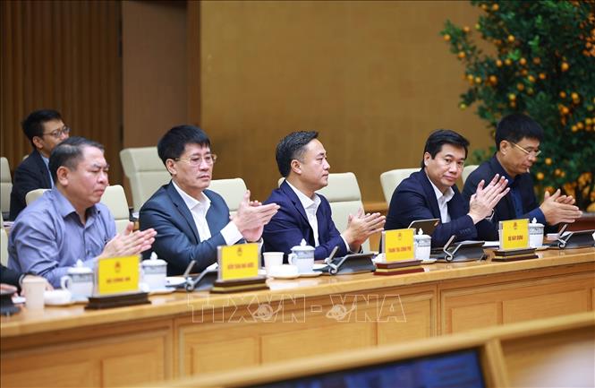 Các đại biểu tham dự Phiên họp thứ 24 của BCĐ các công trình, dự án quan trọng quốc gia, trọng điểm ngành giao thông vận tải. Ảnh: Dương Giang-TTXVN
