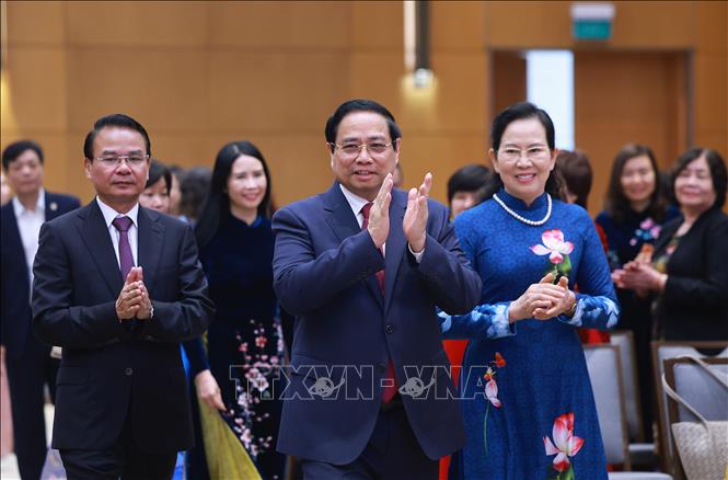 Thủ tướng Phạm Minh Chính dự gặp mặt đại diện nữ lãnh đạo, quản lý và trao Giải thưởng Kovalevskaia năm 2025. Ảnh: Dương Giang-TTXVN
