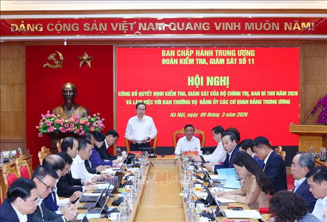 Chủ tịch Quốc hội Trần Thanh Mẫn, Trưởng đoàn Kiểm tra, giám sát phát biểu tại hội nghị. Ảnh: Phương Hoa - TTXVN