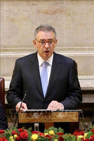 Tân Tổng thống Bồ Đào Nha Antonio Jose Seguro tuyên thệ nhậm chức tại Lisbon ngày 9/3/2026. Ảnh: THX/TTXVN