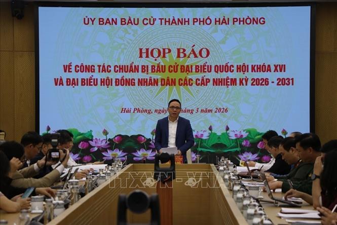 Ông Đào Trọng Đức, Ủy viên Ban Thường vụ Thành ủy, Phó Chủ tịch thường trực HĐND thành phố, Phó Chủ tịch Uỷ ban bầu cử thành phố Hải Phòng phát biểu. Ảnh: Mạnh Minh – TTXVN