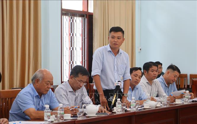 Đại diện doanh nghiệp phát biểu tại buổi làm việc.  Ảnh: Lê Thúy Hằng – TTXVN