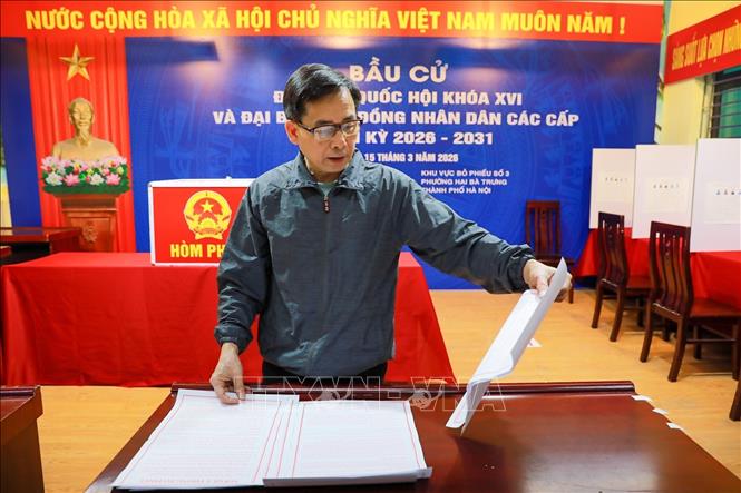 Các bước chuẩn bị cuối cùng đang dần được hoàn thành. Ảnh: Khánh Hoà - TTXVN