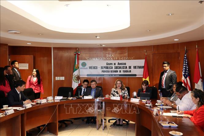 Quang cảnh buổi làm việc. Ảnh: Phi Hùng - PV TTXVN tại Mexico