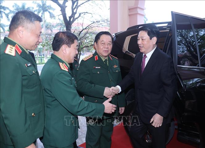 Chủ tịch nước Lương Cường đến dự lễ khai mạc và bầu cử tại khu vực bỏ phiếu số 26, phường Hoàn Kiếm, thành phố Hà Nội. Ảnh: Lâm Khánh - TTXVN