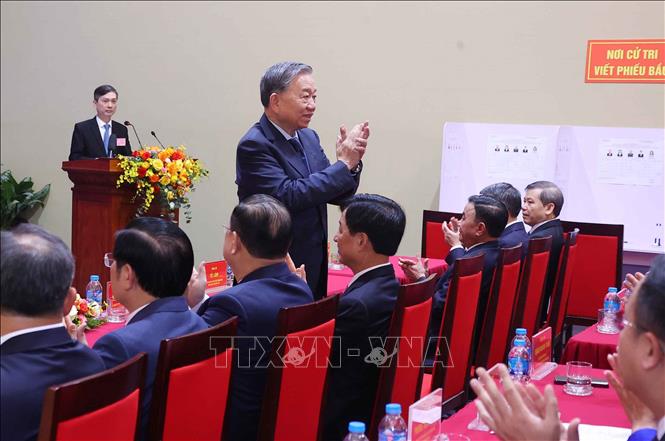 Tổng Bí thư Tô Lâm dự lễ khai mạc và bỏ phiếu bầu cử tại Khu vực bỏ phiếu số 02 phường Ba Đình, thành phố Hà Nội. Ảnh: Văn Điệp – TTXVN