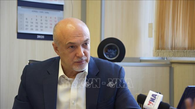 Tiến sĩ Oleg Ghermanovych Rumyntsev trả lời phỏng vấn TTXVN tại Nga. Ảnh: Trần Hải - PV TTXVN tại Nga