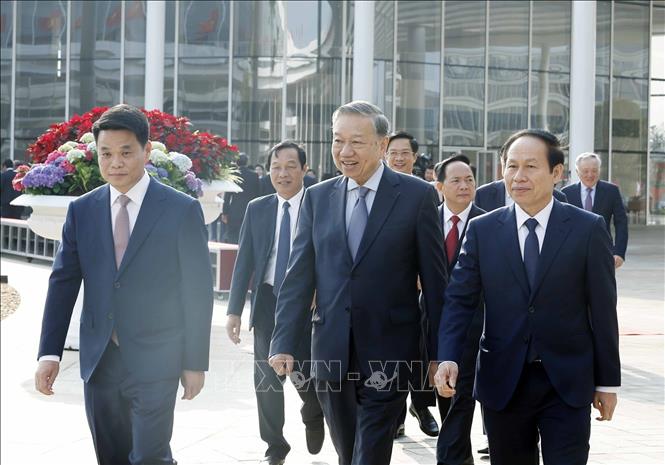 Tổng Bí thư Tô Lâm đến dự cuộc làm việc với Ban Chấp hành Đảng bộ thành phố Hải Phòng. Ảnh: Thống Nhất – TTXVN