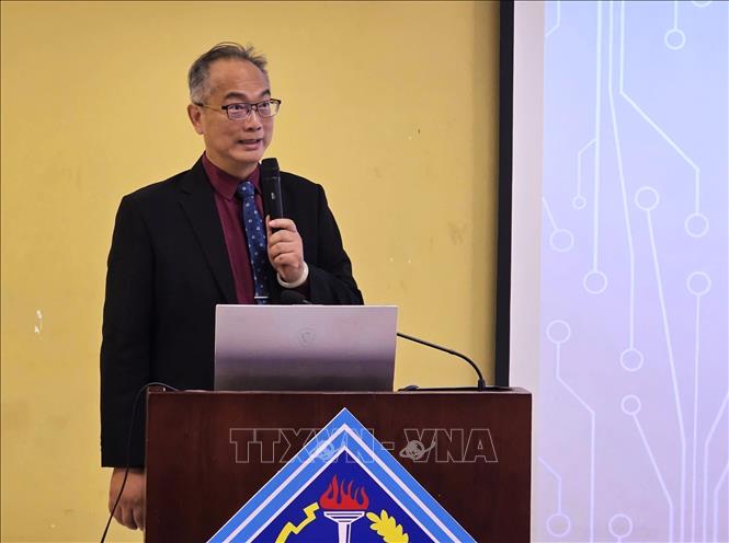 Giáo sư Shih-Wei Tan (Đại học Hải dương Quốc gia Đài Loan) phát biểu tại sự kiện. Ảnh: Ánh Tuyết - TTXVN