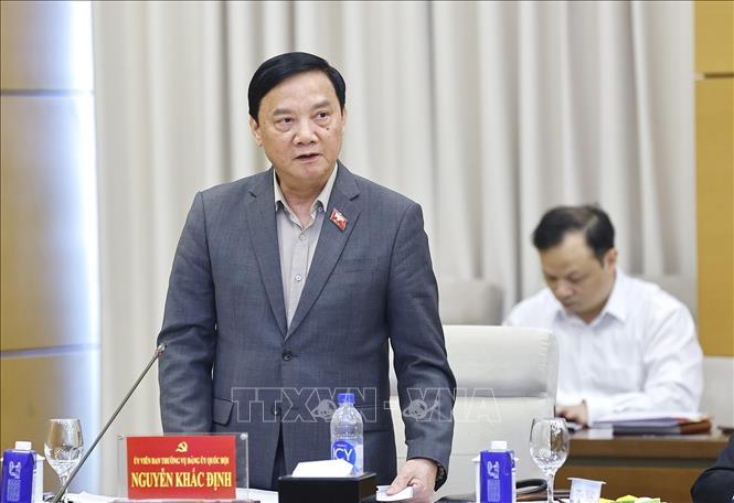 Uỷ viên Ban Thường vụ Đảng uỷ Quốc hội, Phó Chủ tịch Quốc hội Nguyễn Khắc Định phát biểu. Ảnh: Doãn Tấn - TTXVN