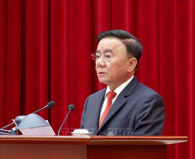 Đồng chí Trần Cẩm Tú, Uỷ viên Bộ Chính trị, Thường trực Ban Bí thư, Trưởng Tiểu ban Tổ chức, phục vụ Đại hội XIV của Đảng phát biểu chỉ đạo hội nghị. Ảnh: Phương Hoa - TTXVN