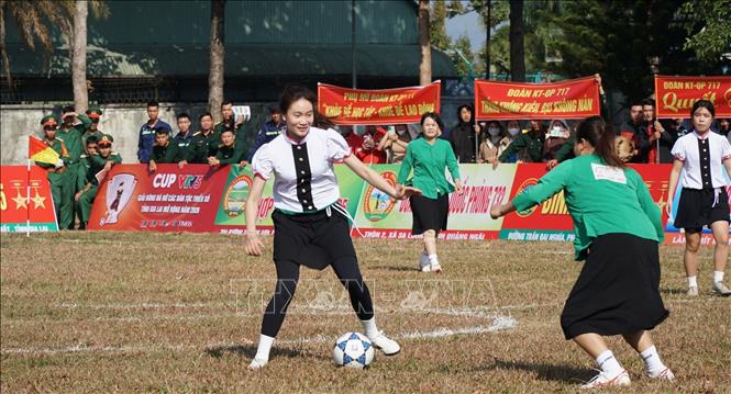 Trận đấu tại Giải bóng đá nữ các dân tộc thiểu số tỉnh Gia Lai mở rộng năm 2026 – Cúp VTV5. Ảnh: Hồng Điệp - TTXVN