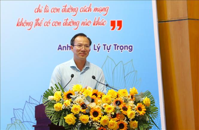 Phó Chủ tịch UBND tỉnh Tây Ninh Đoàn Trung Kiên phát biểu. Ảnh: Giang Phương – TTXVN