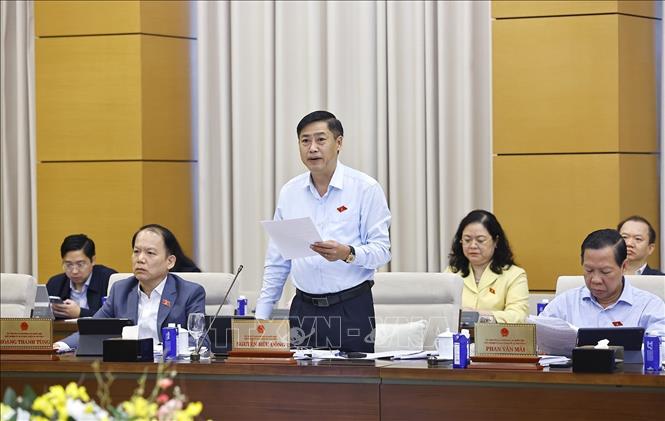Chủ nhiệm Ủy ban Công tác đại biểu của Quốc hội Nguyễn Hữu Đông phát biểu. Ảnh: Doãn Tấn - TTXVN