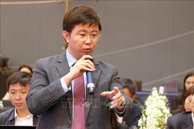 Ông Bùi Hoàng Phương, Thứ trưởng Bộ Khoa học và Công nghệ phát biểu tại Tọa đàm. Ảnh: Hoàng Ngọc – TTXVN